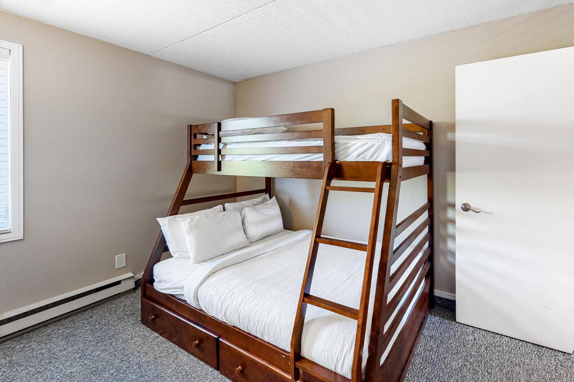 Cachet Crossing Apartment บลูเมาเทนส์ ห้อง รูปภาพ